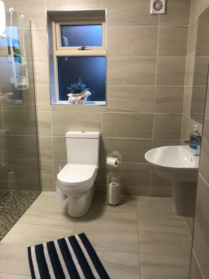 Maplehouse B&B 德罗赫达 外观 照片