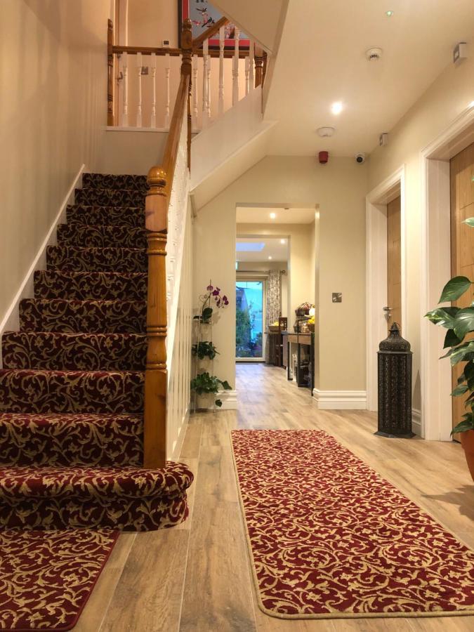 Maplehouse B&B 德罗赫达 外观 照片